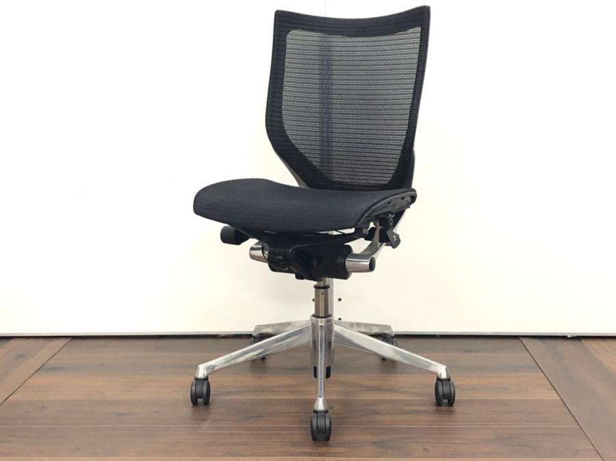 【お値段下げてご案内！】●オカムラ●ローバック●バロン●在庫入替セール（本在庫限定価格）●912668+908264
                        バロンメッシュチェア
                                    中古
            