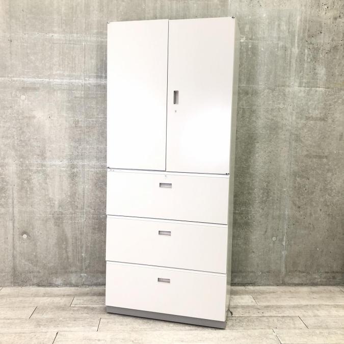 【汚れの目立ちにくいカラーリング】■イト―キ製　■シンラインシリーズ（両開き＋3ラテ）【弊社使用欄：A00937257　A00937258】
                        シンライン
                                    中古
            