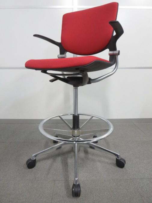 【在庫入れ過セール！】オカムラ製　ミーティングチェア・ハイタイプ　レッド【作業に適したハイチェア！】座面高さ567～767mm【弊社使用欄：A94400413】
                        グラータチェア
                                    中古
            