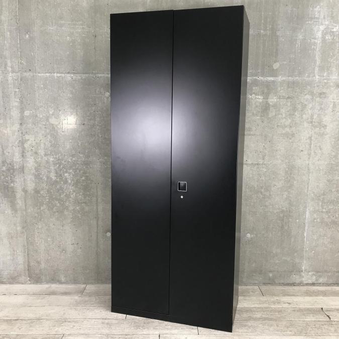 【今流行りの商材です！】【レア】◆オカムラ/レクトライン/ブラック　◆ハイキャビネット/両開き/シリンダー錠【弊社使用欄： A00939846】
                        レクトライン
                                    中古
            