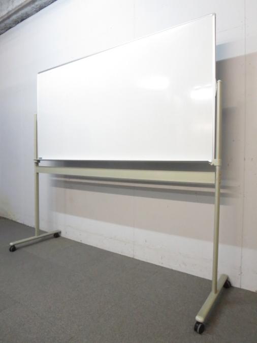 オカムラ製　脚付ホワイトボード（片面タイプ）板面サイズ：W1800×H900mm　50mm角暗線入り
                        その他シリーズ
                                    中古
            