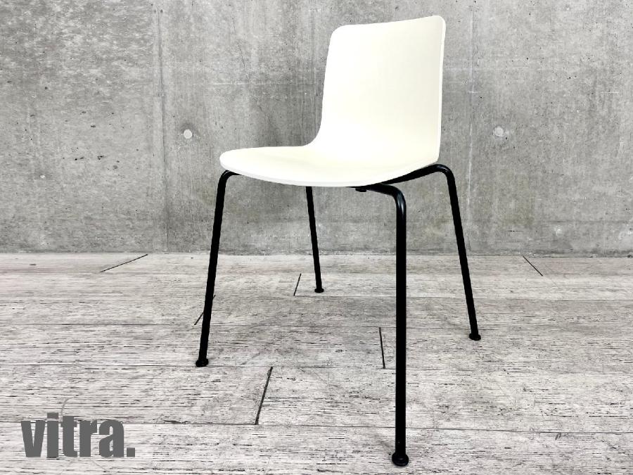 vitra/ヴィトラ　HAL Tube /ハルチューブ スタッカブル　ホワイトXブラックレッグ　ジャスパーモリソン ダイニングチェア
                        その他シリーズ
                                    中古
            