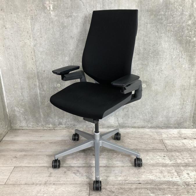 2022革のスチールケース ジェスチャー Steelcase Gestureモンタナレザー