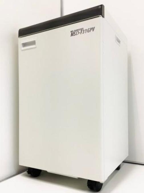 【在庫入替セール⑥】【限定1台！オフィスで人気の大容量シュレッダー！！】明光商会　MSD-F31GPV　ホワイト　オフィスシュレッダー　大容量　まとめて裁断【天神ビッグバン】【天神BBB】【博多コネクティッド】【博多コネクティッドボーナス】
                        MSDシリーズ
                                    中古
            