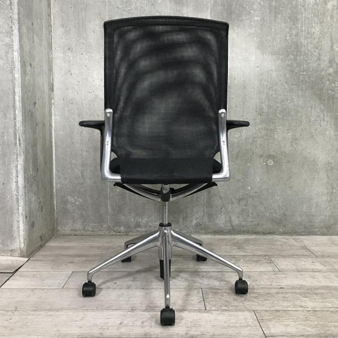 中古】メダチェア vitra/ヴィトラ 肘付ハイバックチェア 452265