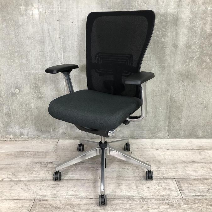 【コスパ！オシャレチェア！】■Haworth（ヘイワース）　Zody（ゾディ）　ハイバック　■ランバーサポート付き　■固定肘付き　■ブラック　メッシュ【老舗海外メーカーの高性能チェア！】
                        ゾディーチェア
                                    中古
            