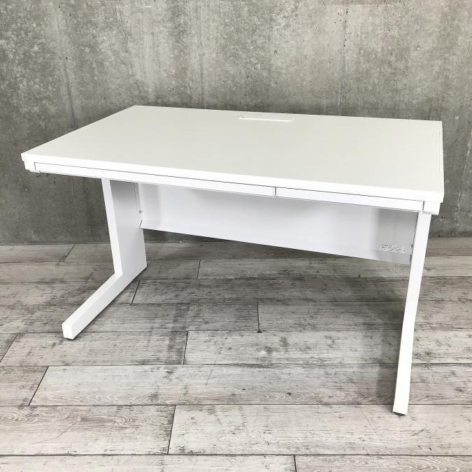 【まとめて揃います！】デスクのスタンダードサイズ！横幅1200㎜のホワイト平デスクが入荷　[内田洋行（UCHIDA）/スカエナ/ホワイト/引出付き/配線Sタイプ]
                        スカエナ
                                    中古
            