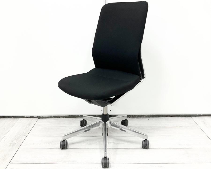 ワークチェア アームレストなし ブラックボディ オススメ(おすすめ) 大人気 ・KOKUYO/コクヨ ・AGATA/アガタA ※横浜本店撮影画像※
                        アガタAチェア
                                    中古
            