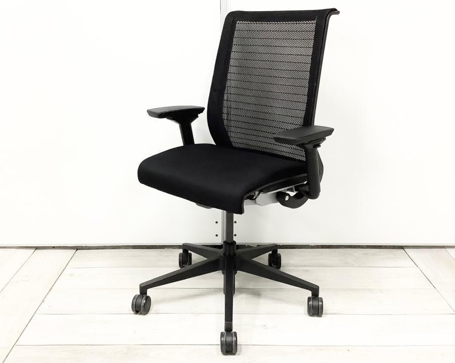 【大人気メッシュチェア！】Steelcase（スチールケース）シンクチェア　■色：ブラック　可動肘　ハイバック仕様
                        シンクチェア（2014年以前モデル）
                                    中古
            