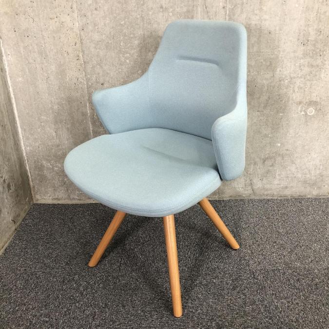 【働きやすく、居心地の良いオフィスへ】オカムラの新シリーズからワークチェアが入荷しました！【休憩スペースやご自宅用に】
                        ライブス
                                    中古
            