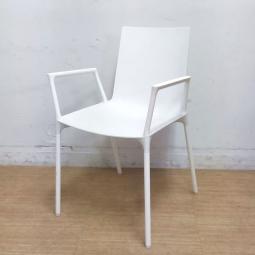 wisener harger　macao Chair with arms　オカムラ(ウィスナーハーガー)　マカオチェア　ホワイト