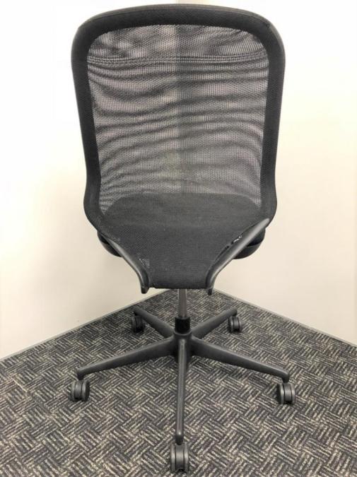 中古】メダパル vitra/ヴィトラ 肘無ハイバックチェア 455416 中古】メダパル vitra/ヴィトラ 肘無ハイバックチェア 455416