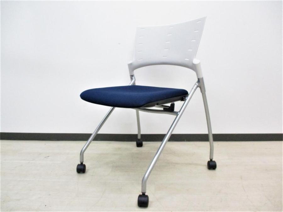 【デザイン性・座り心地の良いミーティングチェア！】■イトーキ　マノスシリーズ　ネスティングチェア　■収納性に優れた水平スタッキングタイプ！
                        マノスチェア
                                    中古
            