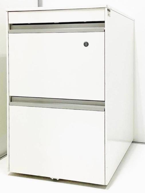 【スタイリッシュなデザインが人気】イトーキ製 3段ワゴン インクルードシリーズ■人気のホワイト色※高さ680mm
                        インクルード
                                    中古
            