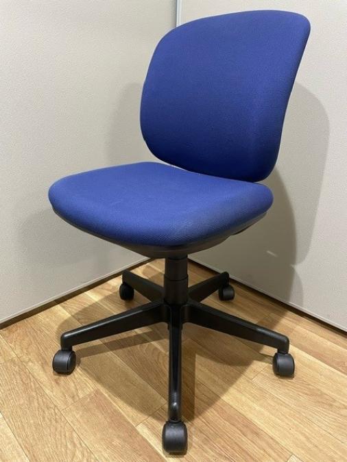 ■プラス　プリセアチェア　ブルー　■スタンダードなデザインで座りやすい！【PLUS　Presea】
                        Presea
                                    中古
            