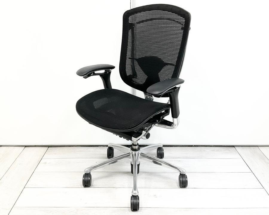 【コンテッサシリーズの座面メッシュタイプ！】スマートオペレーションで楽々機能！　オカムラ（okamura）人気のブラックカラー　コンテッサチェア　※肘使用感あり（写真11枚目）
                        コンテッサチェア
                                    中古
            