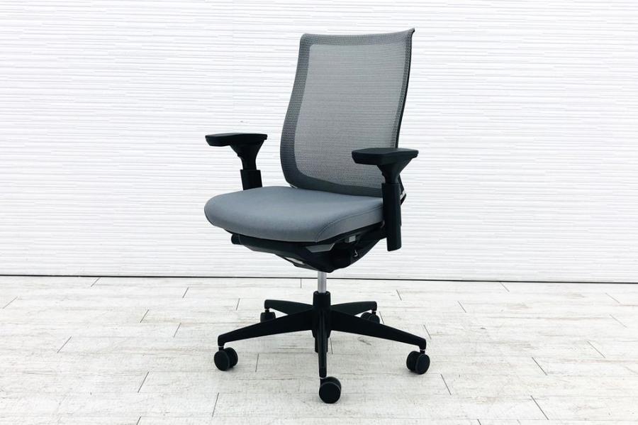 【キャンペーン対象外商品】【着座姿勢を最適にサポート！】◆コクヨ/ベゼル/グレー　◆ハイバック/肘付き（可動肘）/樹脂脚　外部倉庫在庫品（店頭在庫無）【OI】
                        ベゼル 樹脂脚
                                    中古
            