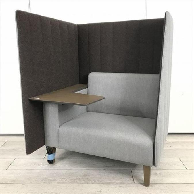 【ATC在庫】【ABW商品】【関東倉庫在庫品】【話題のワークブース】コクヨ製・『インターバル』2.5サイドタイプが入荷しました！仕事の合間にリフレッシュしつつ、2口コンセント付きで快適にワークも行えるワークブースです！グレー×ブラウン。弊社使用欄【ATC:A00955712】
                        その他シリーズ
                                    中古
            