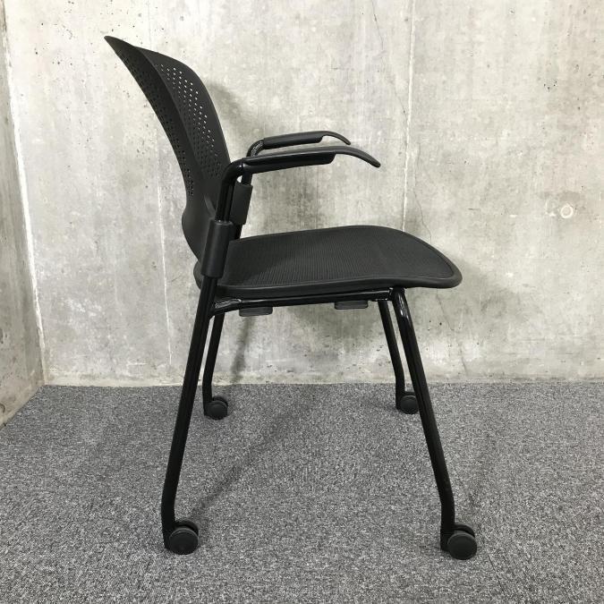 ハーマンミラー ケイパースタッキングチェア 美品中古 中古】ケイパー Herman Miller/ハーマンミラー スタッキング