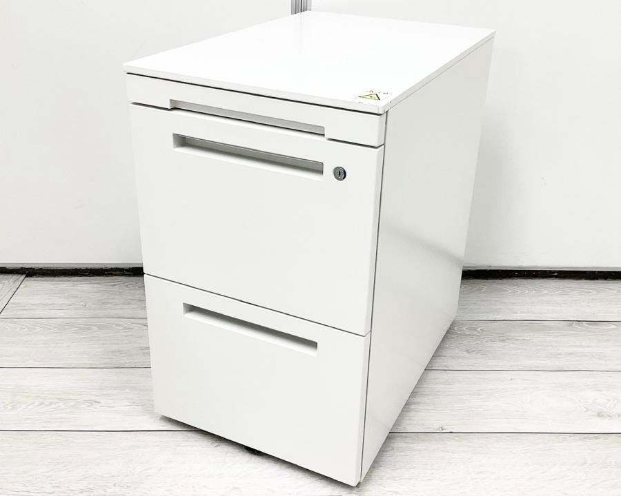 フリーアドレスデスク用ワゴン シリンダー錠 オススメ(おすすめ) 大人気 ・ITOKI/イトーキ ・CZR/シーゼットアール ※横浜本店撮影画像※
                        CZR
                                    中古
            