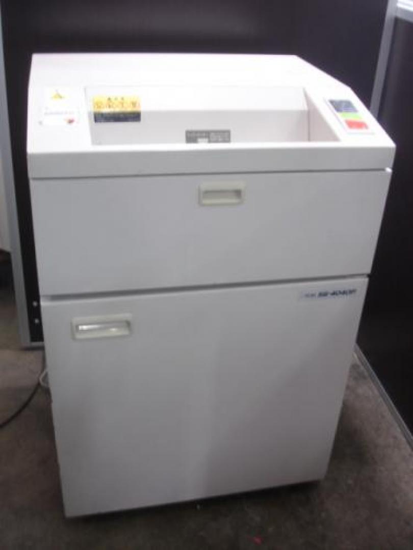 その他
                                    中古
            