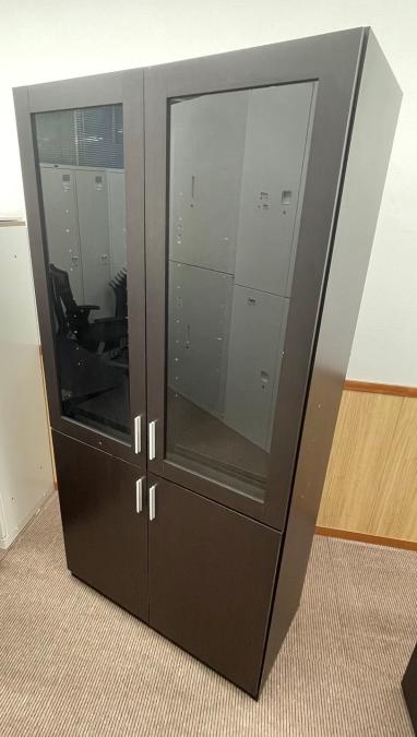 【一部訳アリの為、特価にて！】【要写真】【役員用書庫】【ガラス両開き×両開き】【高級感】
                        その他シリーズ
                                    中古
            