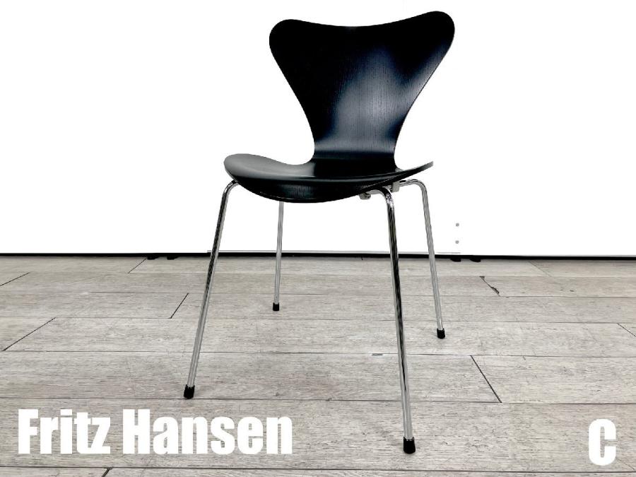 C)Fritz Hansen/フリッツハンセン　セブンチェア　ラッカーブラック　北欧　ヤコブセン
                        セブンチェア
                                    中古
            