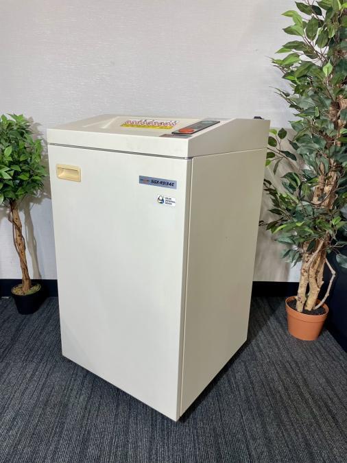 【コストで選ぶならコレ！】SGX-N314P■シンプルな国産業務用シュレッダーがこのお値段で!! 新品定価52万   シュレッダー 九州　中古　中古オフィス家具　オフィスバスターズ　福岡　※福岡南店撮影
                        シグマシュレッダ
                                    中古
            