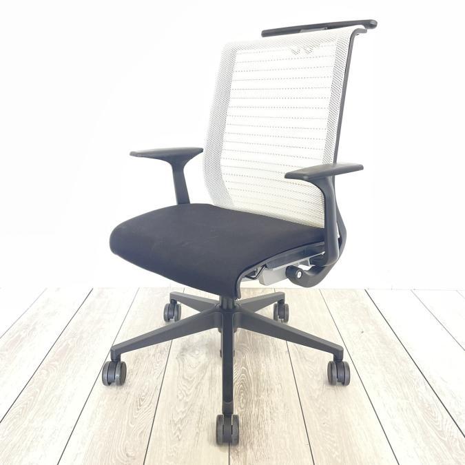 【1脚限定】【在庫入替】スチールケース｜シンク｜ホワイト｜肘付きハイバックチェア！！【関西在庫数ナンバーワン・尼崎店】
                        シンクチェア（2014年以前モデル）
                                    中古
            