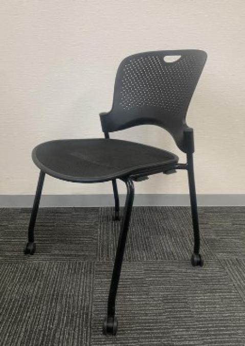 ハーマンミラー ケイパースタッキングチェア 美品中古 中古】ケイパー Herman Miller/ハーマンミラー スタッキング