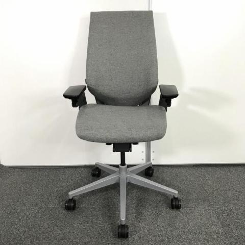 中古】ジェスチャー Steelcase/スチールケース 肘付ハイバックチェア 462838 - 中古オフィス家具ならオフィスバスターズ