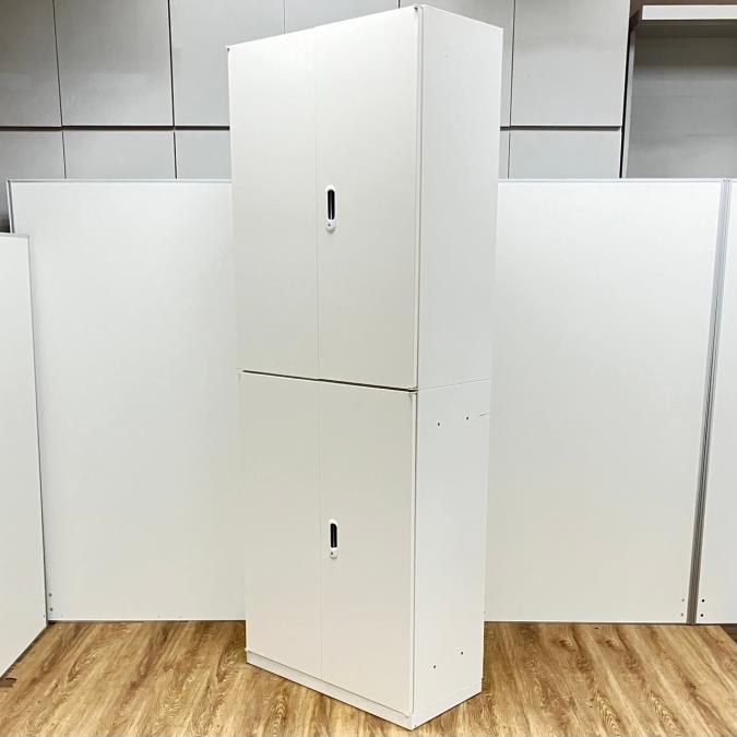 【商品入替のため、残り1台限り】共栄工業製　ホワイトカラー　W800/D400とスリムタイプ　省オフィスにおすすめ　両開き　上下書庫セット！！
                        その他シリーズ
                                    中古
            