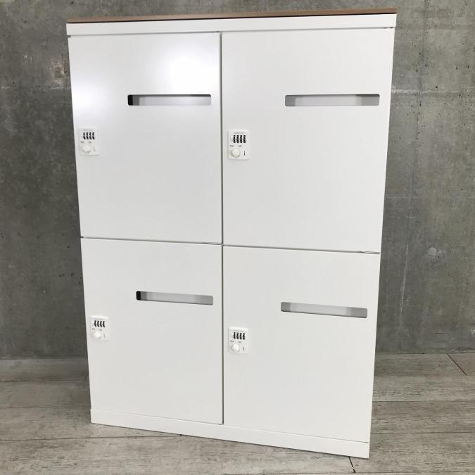 【在庫入替セール品！】【フリーアドレスのお供！人気のホワイトにナチュラル天板！】オカムラ　4人用パーソナルロッカー　■色：ホワイト　ダイヤル錠　投函口付き■天板ナチュラル【弊社使用欄：A00940824】
                        レクトラインロッカー
                                    中古
            