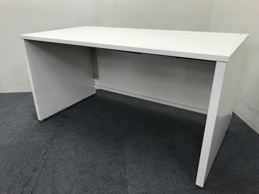 【関西倉庫在庫】オカムラ製　アドバンス　パネル脚　ホワイト　フリーアドレスデスクの上長席用におススメ！　【弊社使用欄：A00961138】
                        アドバンス
                                    中古
            