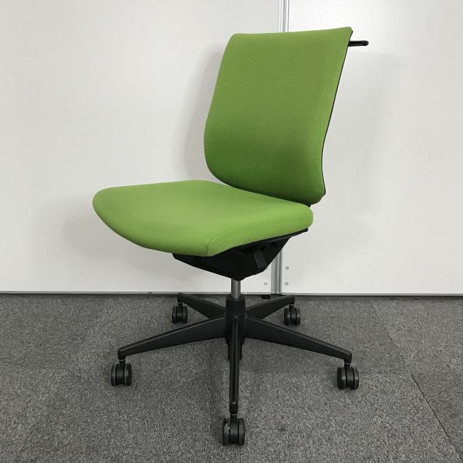 【コクヨのロングセラー商品！】■コクヨ（KOKUYO）　ウィザード（wizard）チェア　■ローバック　■肘無し　■コートハンガー付き　■イエローグリ-ン
                        ウィザードチェア
                                    中古
            