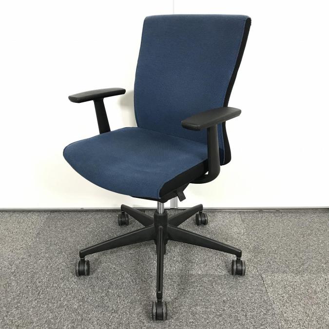 【骨盤を支える安定感のあるクッション】■コクヨ　プントチェア　可動肘付　ブルー　在庫入替のためお買い得！
                        プント
                                    中古
            