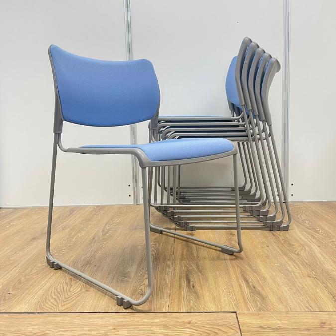 【6脚セット】オカムラ製　定番　ブルーカラー　スタッキングチェア！！
                        その他シリーズ
                                    中古
            