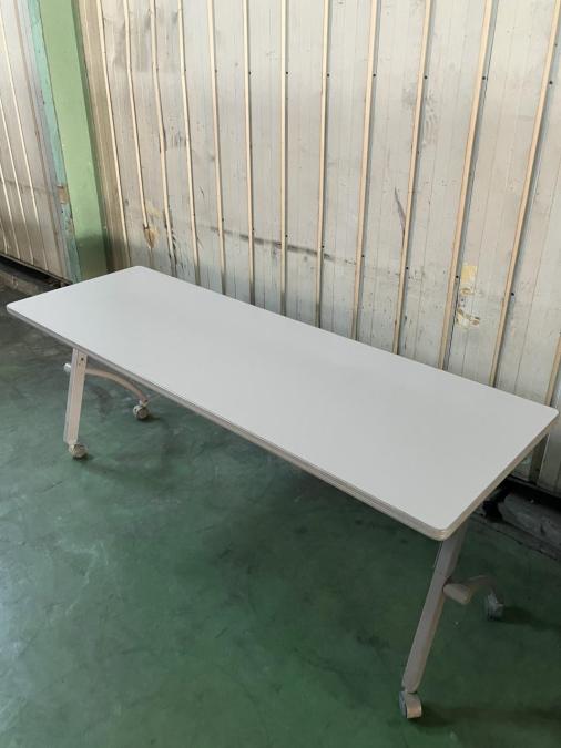 サイドスタックテーブル/イトーキ製/グレー
                        その他シリーズ
                                    中古
            