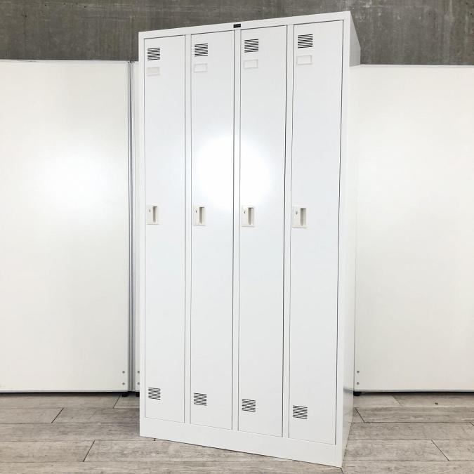 【コート類も入る縦長ロッカー！】【移転や増員を検討されている方にオススメ！】■内田洋行（UCHIDA）　4人用　更衣用ロッカー　■シリンダー錠　■ホワイト【弊社使用欄：A00961798】
                        その他シリーズ
                                    中古
            