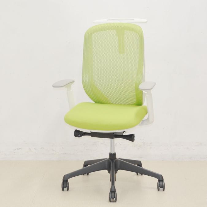 【5/1入荷！！】【前傾チルト機能付き】大人気シリーズ、シルフィーチェアが入荷！【ご自宅用にも！】　■オカムラ（okamura）製　シルフィ（Sylphy）ハイバック　固定肘付き　■ライムグリーン×ホワイトフレーム
                        シルフィーメッシュ
                                    中古
            