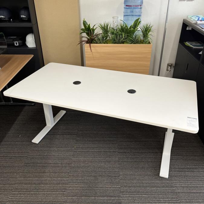 【シンプルな自動昇降テーブル！】メーカー品　ウチダ　内田洋行　UCHIDA　格安　高品質　テーブル　机　デスク　会議　ミーティング　OPERNA２　オペルナ2　配線　昇降　自動昇降　電動　福岡　佐賀　長崎　大分　熊本　宮崎　鹿児島　沖縄　九州
                        オペルナ
                                    中古
            