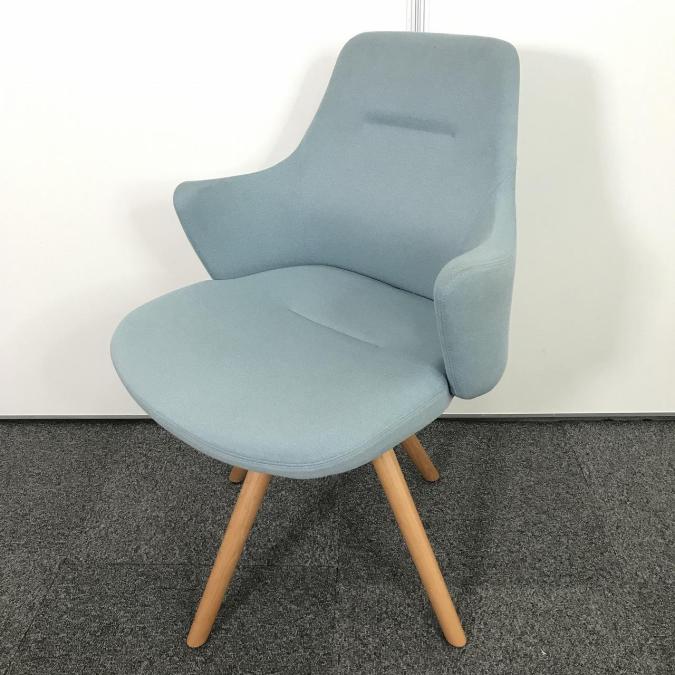 【働きやすく、居心地の良いオフィスへ】オカムラの新シリーズ！　2022年製　■Lives（ライブス）　ワークチェア　インターロック　セージ　■ローバック　木脚/ナチュラル　■okamura（オカムラ）【ABW商品】【関東倉庫在庫品】【弊社使用欄：A00963370】
                        ライブス
                                    中古
            