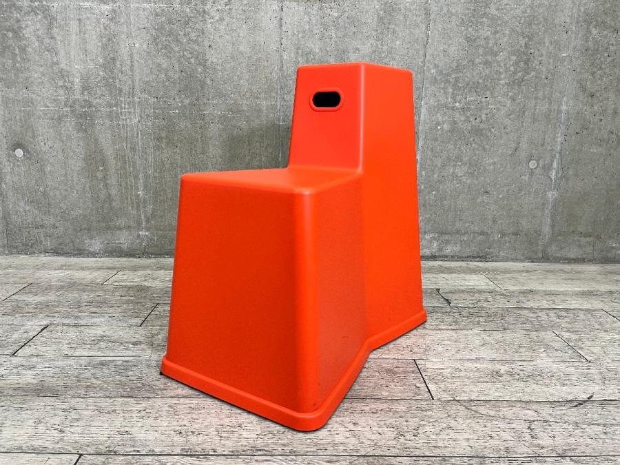 vitra/ヴィトラ　Stool-Tool / スツール ツール　コンスタンチン・グルチッチ　ポピーレッド
                        その他シリーズ
                                    中古
            