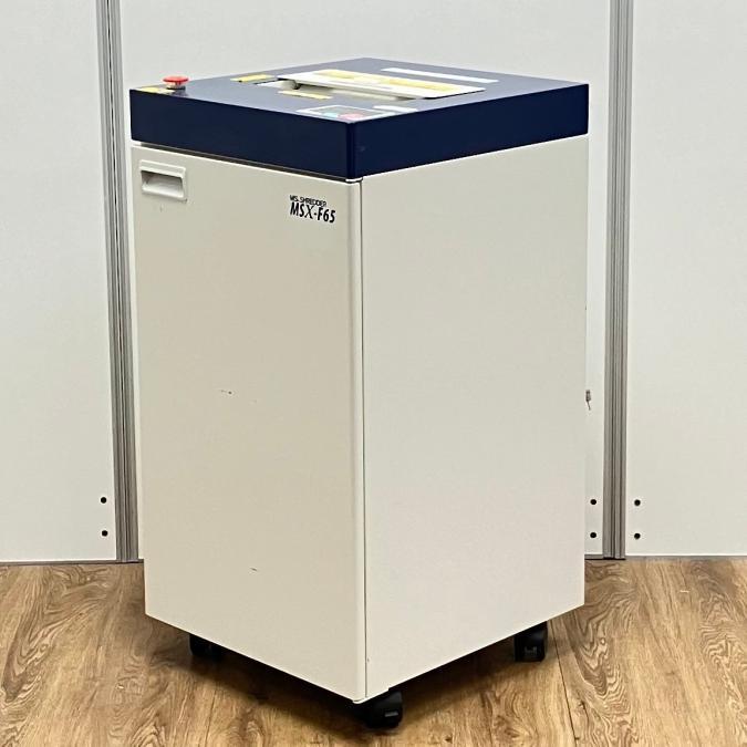 明光商会製　MSX-F65シリーズ　高性能　新品時※最大細断枚数65枚！！　セキュリティ性の高いパワークロスカット　業務用シュレッダー！！
                        MSXシリーズ
                                    中古
            