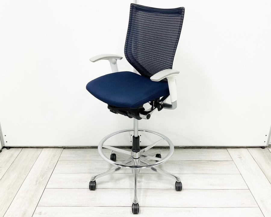 ハイチェア スタンダードメッシュ ホワイトボディ ポリッシュ脚 アームレスト付 アジャストアーム 可動肘 オススメ(おすすめ) 大人気  ・Okamura/オカムラ ・Baron/バロン ※横浜本店撮影画像※
                        バロンチェア
                                    中古
            