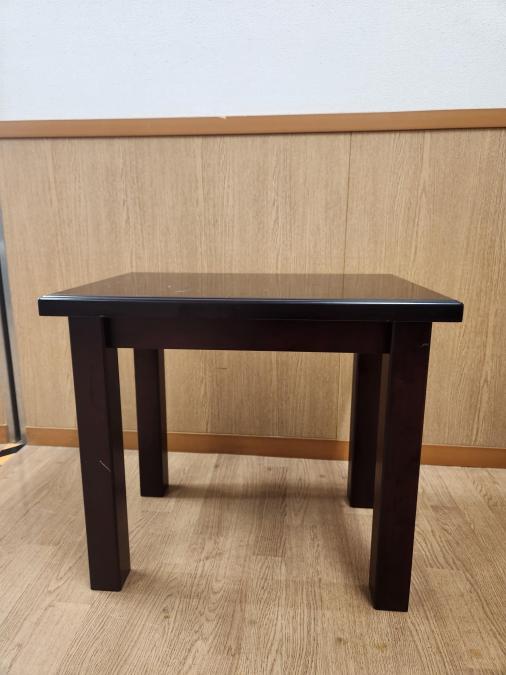 【西】【西店撮影】　限定1台　オカムラ製　電話台　木製【福岡オフィス家具】【福岡中古家具】【中古事務什器】【中古チェア】【中古椅子】
                        その他シリーズ
                                    中古
            