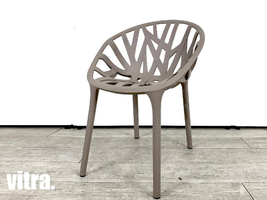 vitra/ヴィトラ　Vegetal/ベジタル 　Ronan & Erwan Bouroullec/ロナン＆エルワン・ブルレック 　スタッキングチェア　モーブグレー
                        その他シリーズ
                                    中古
            