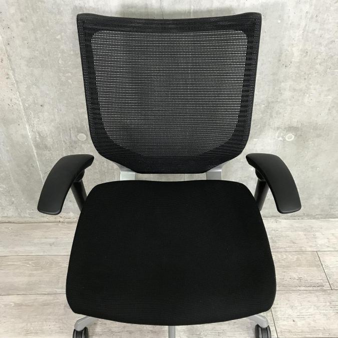 オカムラ　バロンチェア 中古】バロンチェア オカムラ/okamura 肘付ローバックチェア