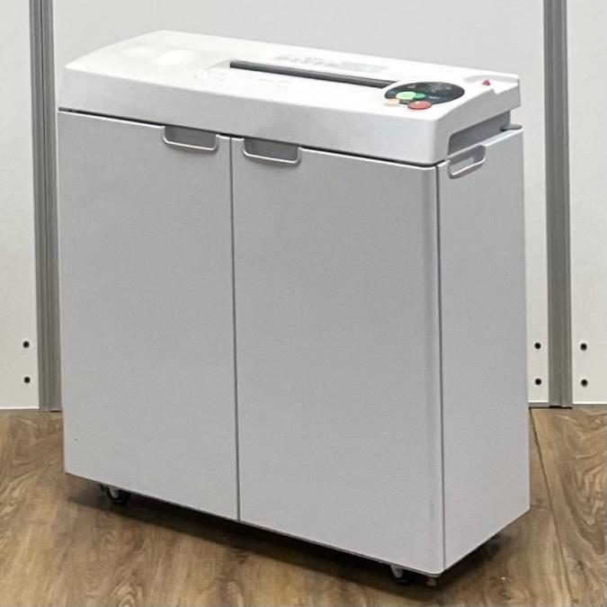 石澤製作所製　Securet D202L　クロスカットシュレッダー　スリム設計で省スペースに設置　情報セキュリティ対策の必需品！　シュレッダー！！※京都東寺店撮影現物※
                        セキュレット
                                    中古
            