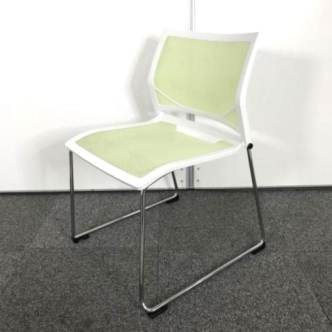 【在庫入替セール品！（本在庫限定価格）】【重ねて省スペースに格納できます！】■オカムラ　Zart（ツァルト）シリーズ　スタッキングチェア　ピスタチオグリーン　ホワイトシェル　背座メッシュ
                        ツァルト
                                    中古
            